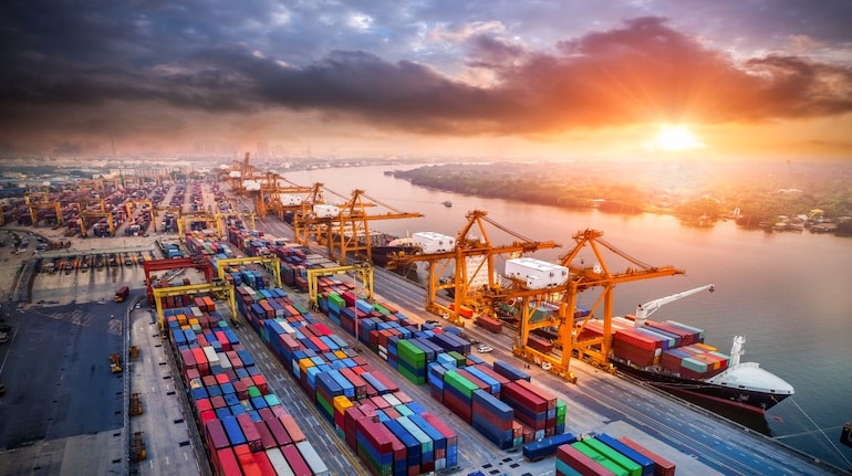 Heavy Equipment Transport Services in Delhi NCR | Shipment Saathi